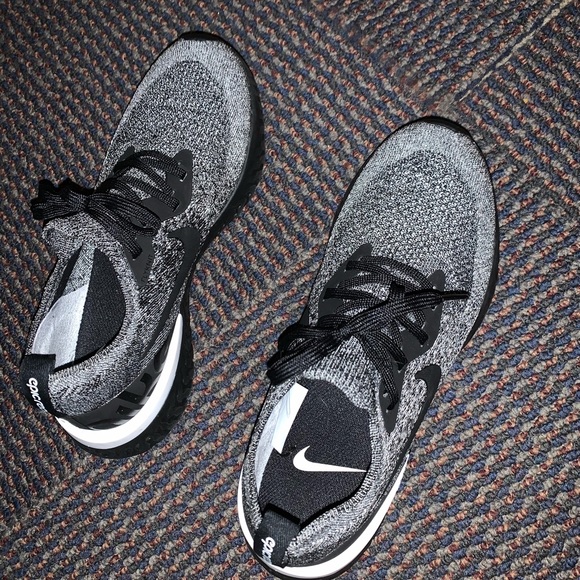 Nike Shoes - Nike epic react